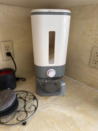 23-Pound Rice Dispenser with Measuring Cup & Fresh Box photo review