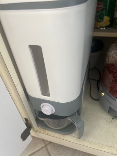 23-Pound Rice Dispenser with Measuring Cup & Fresh Box photo review