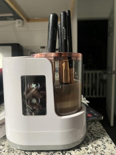 3-in-1 Makeup Brush Cleaner & Dryer – Deep Cleaning for All Brushes & Sponges photo review
