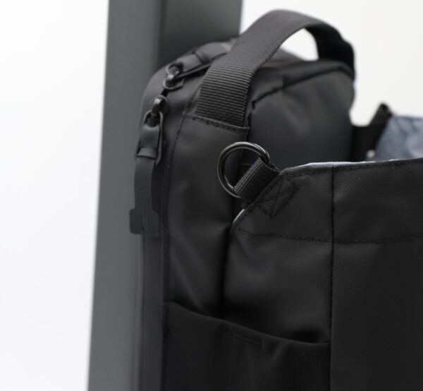 Magnetic Bottle Sling Bag – Secure & Convenient Gym, Travel, and Sports Bag for Men & Women - Image 3